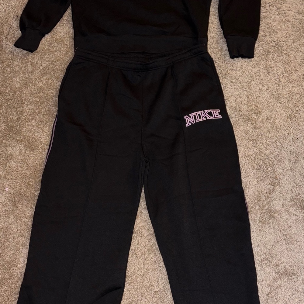 Nike Black Sweatshirt & Flare Pants with Pink Trim - Picture 2 of 2
